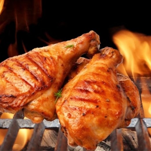 PANQUECA MERÔ MASSAS DE FRANGO NA BRASA